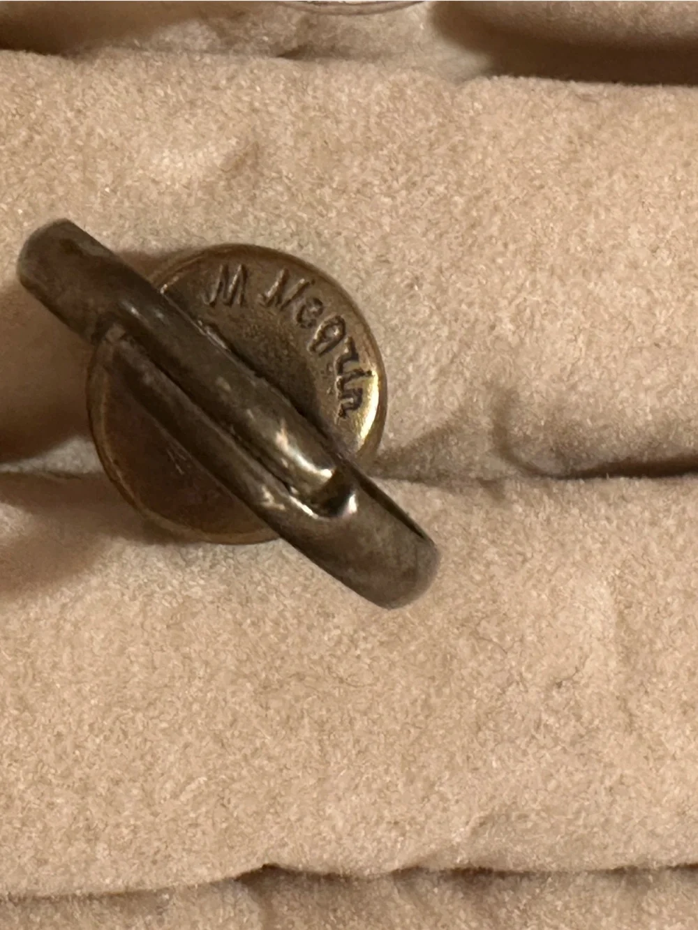 4 vintage rings- size 8 - price per ring or combine for deal